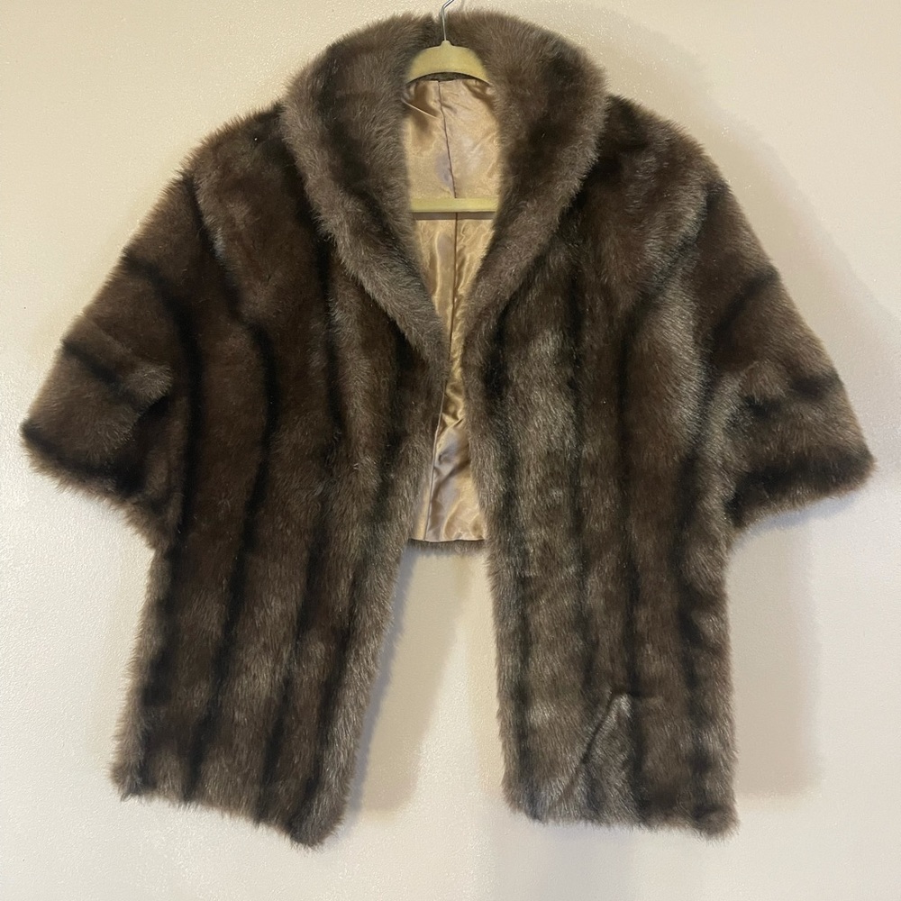 Vintage Regina Glenara by Glenoit Fur Wrap